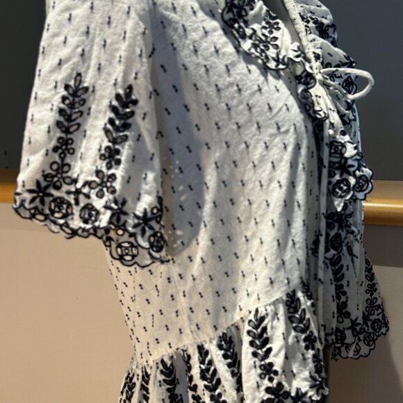 Zara TFT Embroidered Blouse - Picture 3 of 3